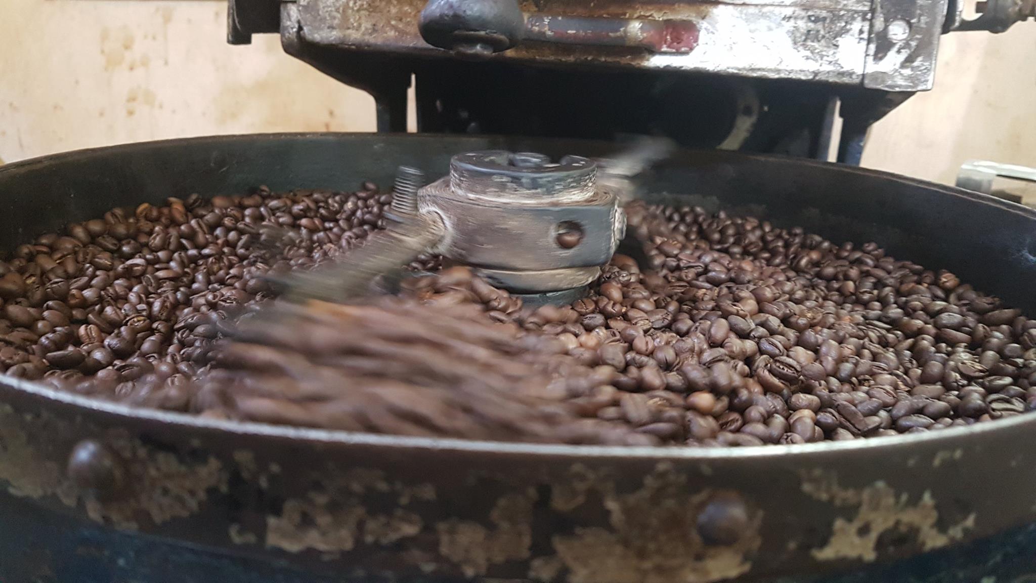 Coffee Machines at work-Mohan Coffee Works(Kumbakonam)